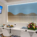 Отель B&B Sorrento Central Сорренто