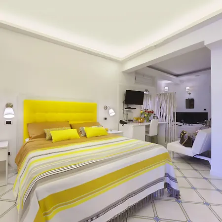 فندق B&B Sorrento Central سورينتو