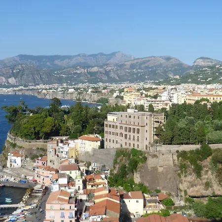 B&B Sorrento Central 3* Península Sorrentina